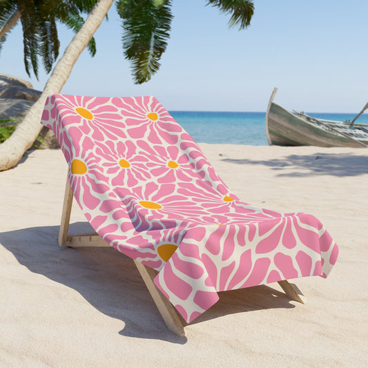 Pink Daisy Beach Towel